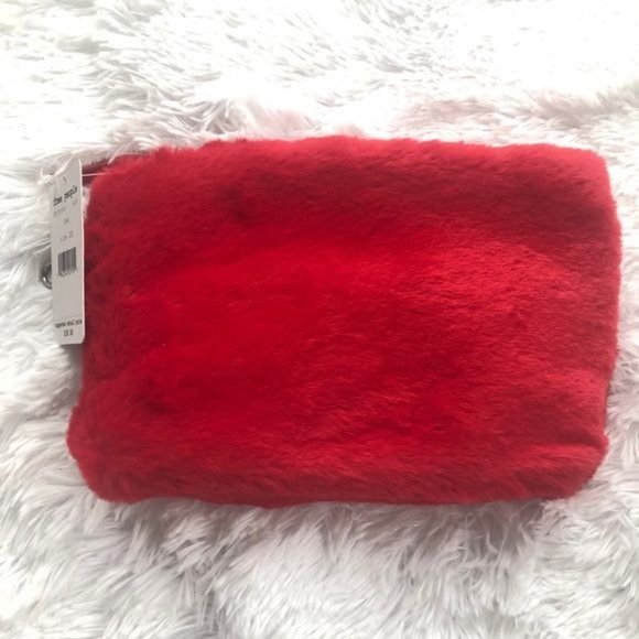 NWT Red free people, soft, fuzzy, cosmetic bag, - Picture 3 of 11